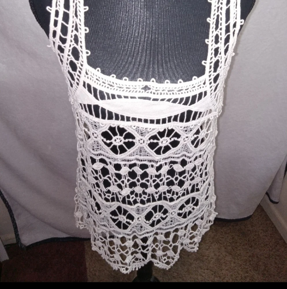 Maurices elegant cream
